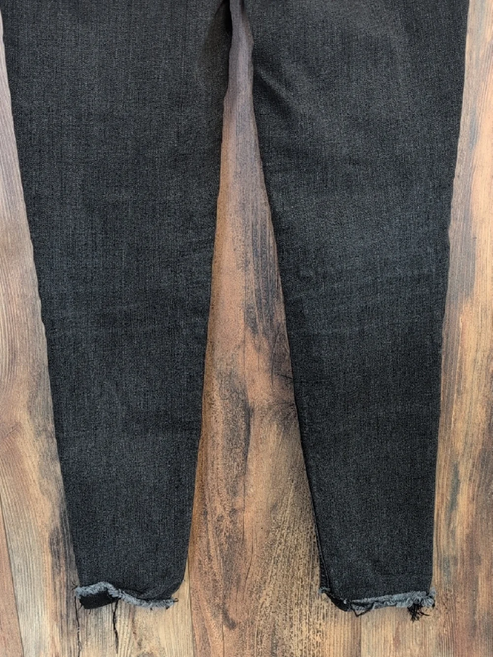 Express Denim Perfect High Rise Ankle Legging Jeans 6            Q219
